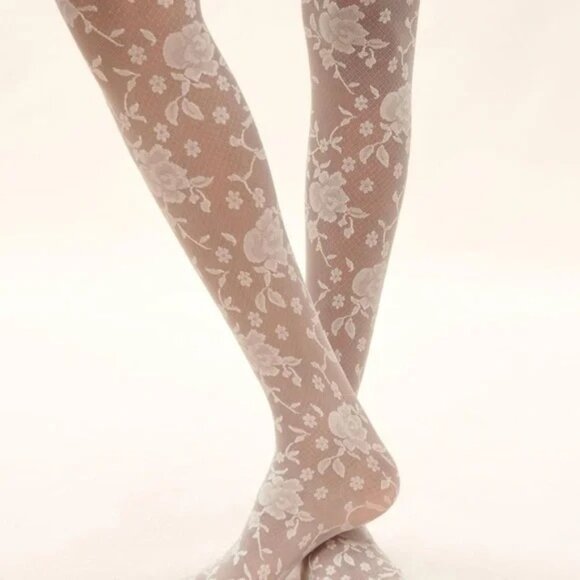 Anthropologie Accessories - Anthropologie Womens Lace Floral Tights Sz M Cream Made in Italy Flirty NEW